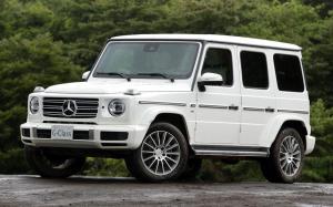 Mercedes-Benz G550